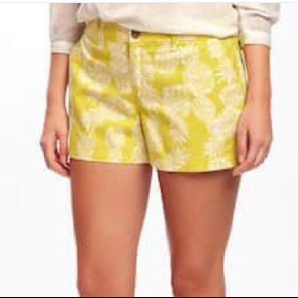 Old Navy Pants - 2/$25 Old Navy Pineapple Shorts